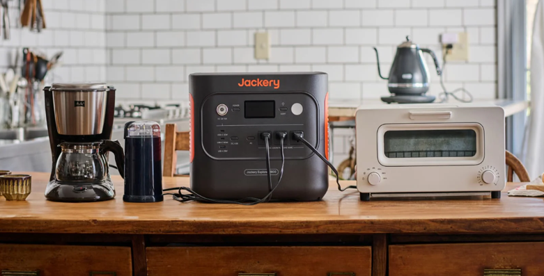 Jackery】ポータブル電源 1800